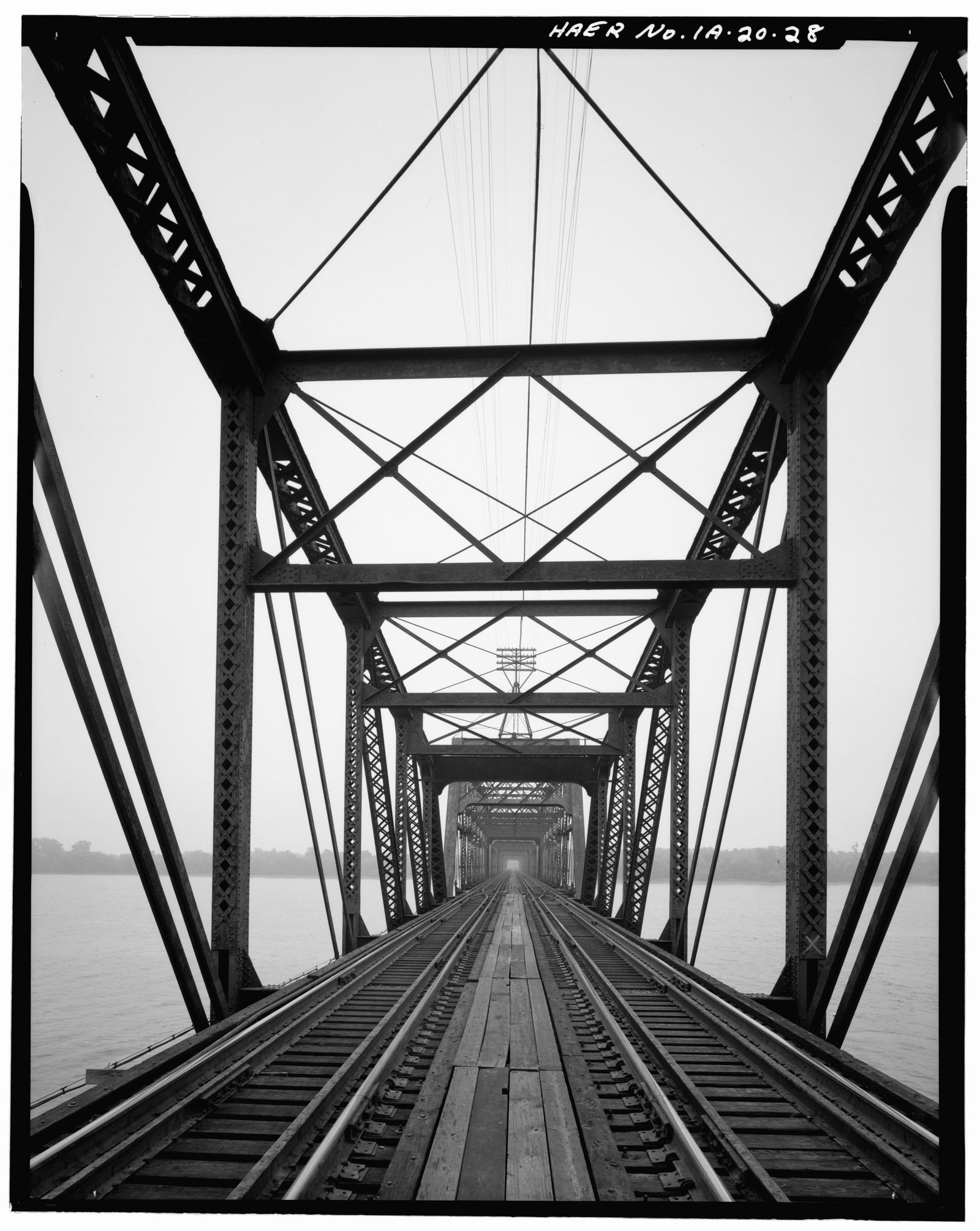 Inside swing span, previous bridge